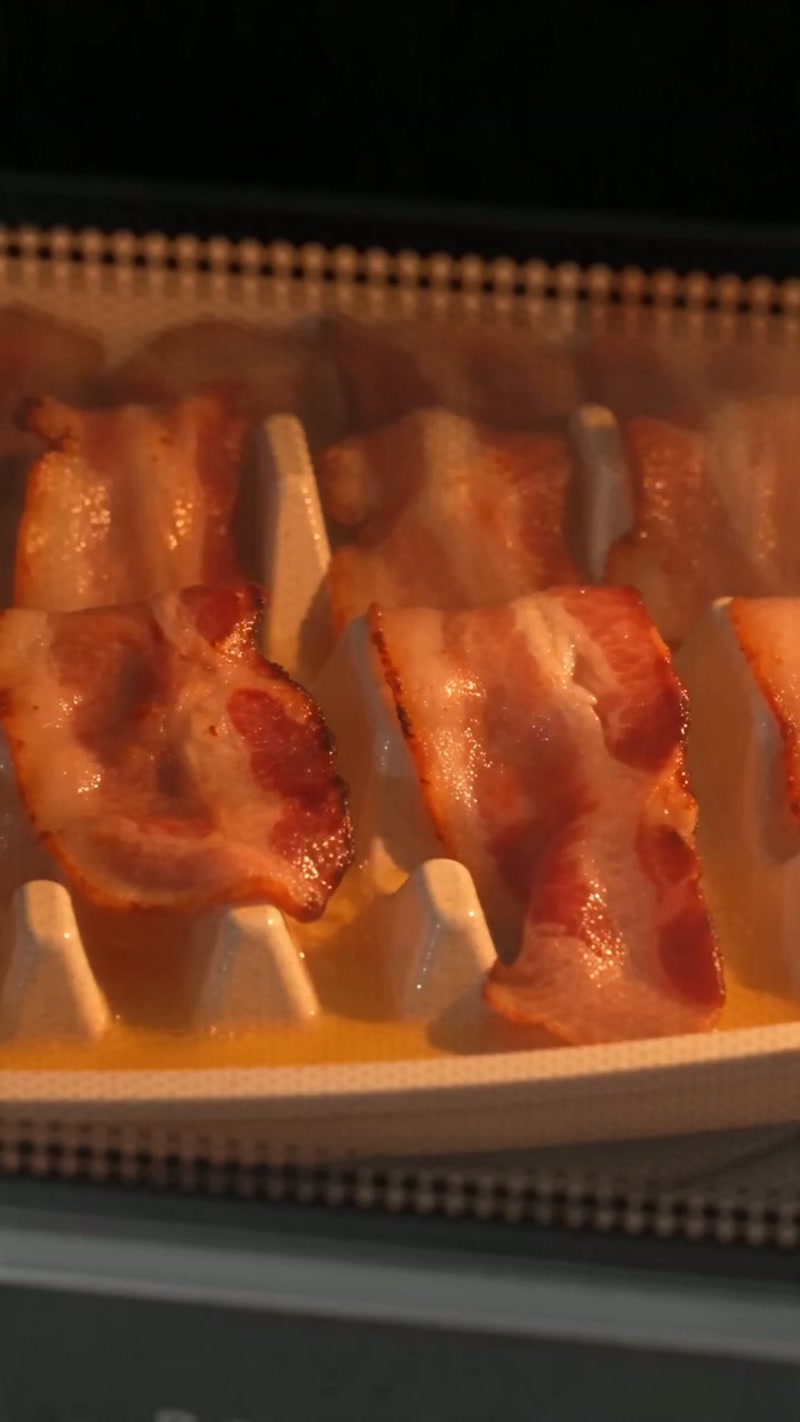 Crispier, less greasy bacon straight from the microwave