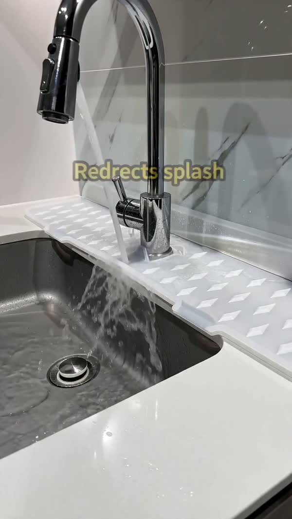 Splash-back redirected straight down into the sink
